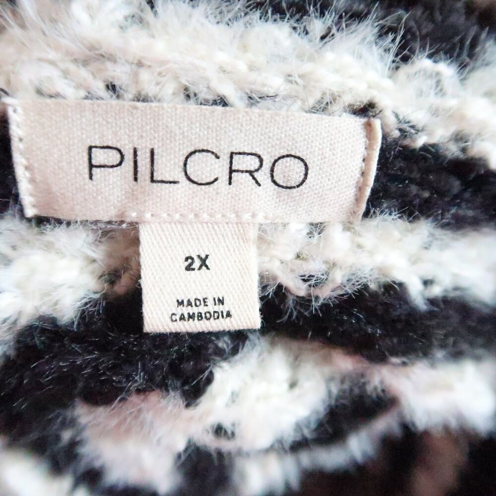 Pilcro Anthropologie Black and Cream Stripe Fuzzy Turtleneck Sweater 2X - Picture 5 of 6
